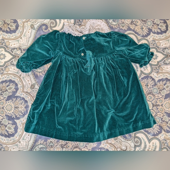 Vintage green velvet dress with lace and pink floral size 24 mo - Picture 2 of 4
